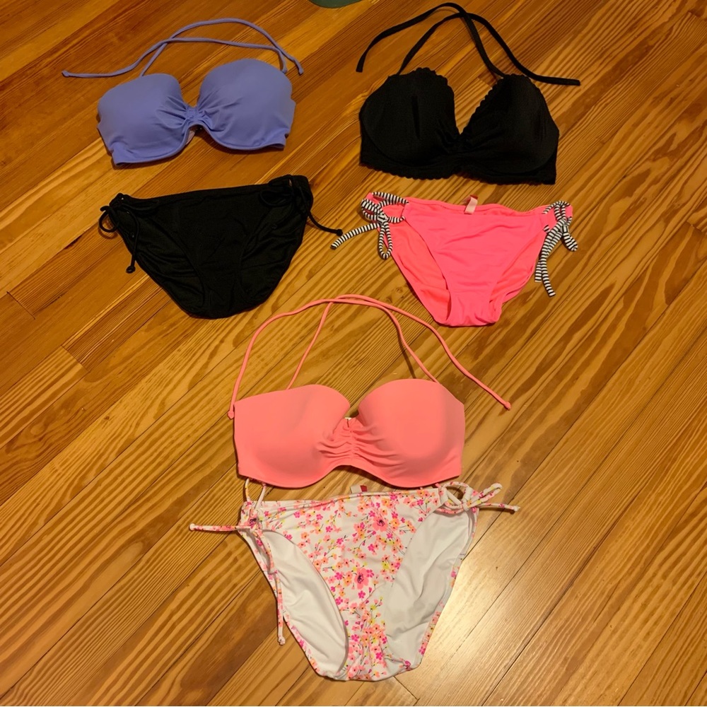 Victoria’s Secret bikinis size 34DD tops, Medium bottoms